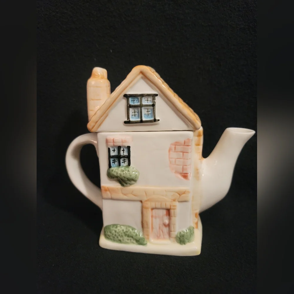 Teapot